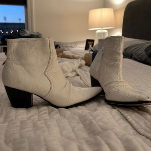 White “croc” ankle boots.